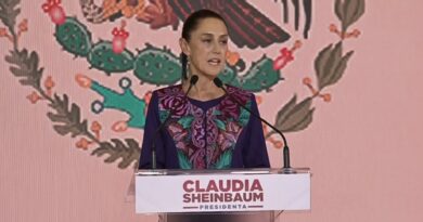 La candidata oficialista promete una nación soberana y justa. Sus rivales han reconocido la derrota.