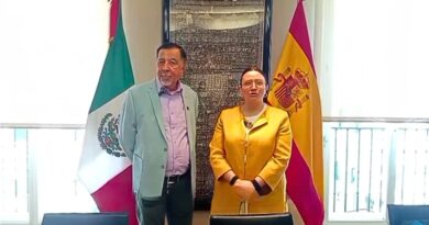 Margarita González Saravia fortalece lazos con la Unión Europea al promover aguacate, mezcal y jamaica en la Feria Fruit Attraction 2025 en España.