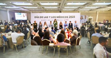 La candidata resaltó la entrega y profesionalismo del personal médico, reafirmando su compromiso con la salud y el bienestar de las familias morelenses.