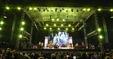 La presentación de Lila Downs en la Plaza Emiliano Zapata emocionó al público con un mensaje de orgullo, identidad y fuerza cultural mexicana.