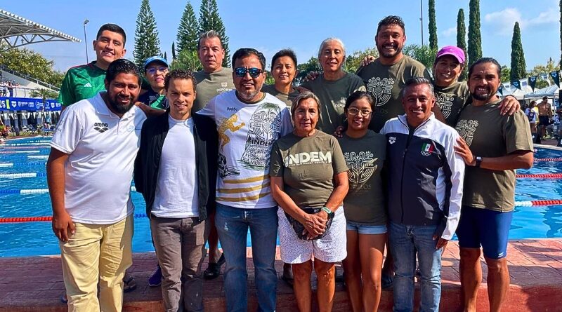 Más de 700 atletas de todo el país se dieron cita en Cuernavaca para inaugurar el Campeonato Máster de Natación Curso Corto 2025, en un ambiente de orgullo deportivo y convivencia nacional.