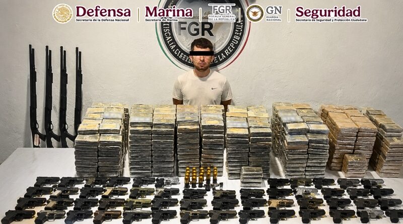 Dos acciones simultáneas en Sonora y Chiapas: detienen a Isai “N” con orden de extradición y aseguran 687 kg de cocaína, 151 armas y granadas.