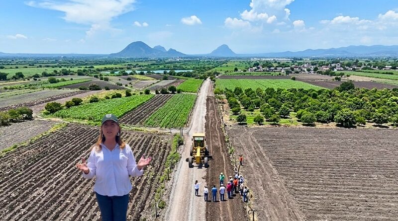 La rehabilitación de caminos en Telixtac mejora la movilidad, fortalece el comercio agrícola y facilita el acceso a servicios para familias del oriente de Morelos.