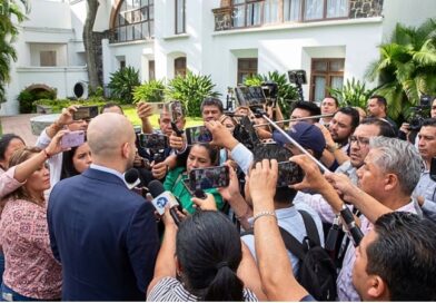 La CEARV brinda atención a los deudos de dos preparatorianos asesinados en Cuernavaca, mientras el Ejecutivo refuerza la prevención en las escuelas