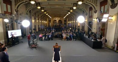 El Gobierno federal blinda el precio del diésel con subsidio total al IEPS, mientras avanza en la negociación comercial con EE. UU. y defiende las encuestas internas de Morena.