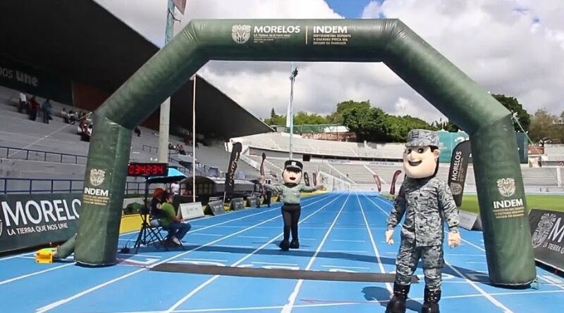 Más de 600 corredores participaron en la edición 71 del Maratón Rover México-Cuernavaca, que el Indem reconoció por su tradición y exigencia deportiva.