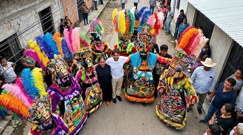 Comparsas de varias regiones de Morelos se dieron cita en Cuautla para una jornada de música, color y gastronomía local.
