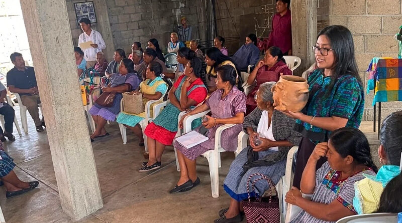 Más de 30 alfareras de Temixco participaron en una jornada sobre derechos, interculturalidad y autonomía económica dentro del programa SABERES 2026.